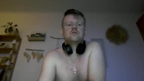 Snapshot of ciasnsyrize1996 chatting on 02-18-26, 09:55 ciasnsyrize1996 online show from 02-18-26, 09:55