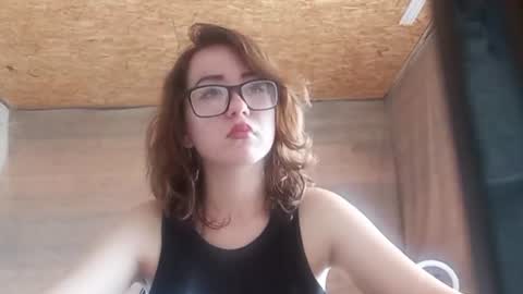 Olivia online show from 07-04-26, 10:54