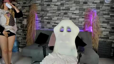 Snapshot of ciindy_lovee chatting on 10-04-25, 04:05 Ciindy Lovers online show from 10-04-25, 04:05