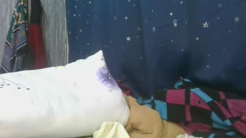 Snapshot of cilia_petite chatting on 03-01-25, 10:24 cilia petite online show from 03-01-25, 10:24