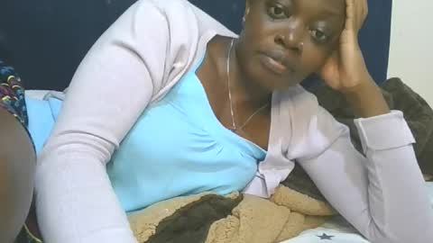 Snapshot of cilia_petite chatting on 09-23-25, 08:45 cilia petite online show from 09-23-25, 08:45