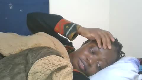 Snapshot of cilia_petite chatting on 10-19-25, 10:38 cilia petite online show from 10-19-25, 10:38