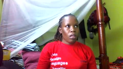 Snapshot of cinddy_14 chatting on 12-31-24, 11:31 cinddy 14 online show from 12-31-24, 11:31