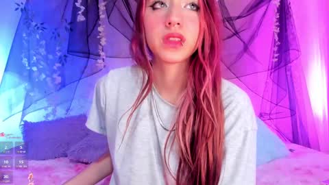 Snapshot of cinderella_lewis chatting on 02-21-25, 06:40 Sofi Eva and Mey online show from 02-21-25, 06:40