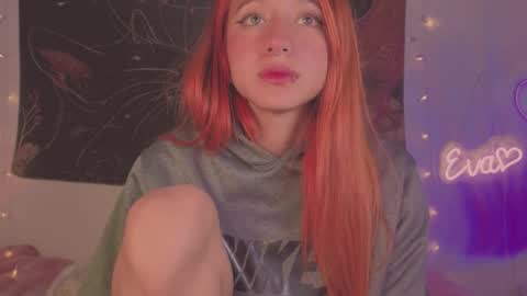 Snapshot of cinderella_lewis chatting on 03-04-26, 03:45 Sofi Eva and Mey online show from 03-04-26, 03:45