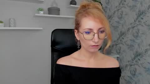 Cinderella online show from 03-02-26, 06:25