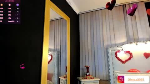 Snapshot of cindyolmos chatting on 02-18-25, 10:49 Cindy online show from 02-18-25, 10:49
