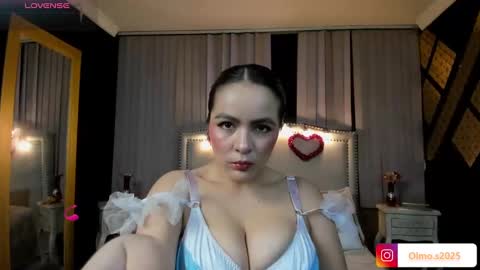 Snapshot of cindyolmos chatting on 03-11-25, 10:40 Cindy online show from 03-11-25, 10:40