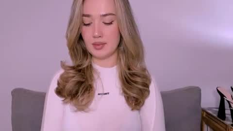 Snapshot of cindyprettywomen chatting on 12-04-25, 05:21 cindyprettywomen online show from 12-04-25, 05:21