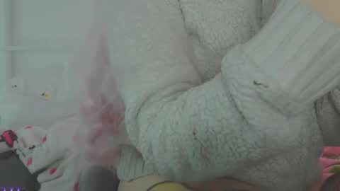 cinnanmoe online show from 11-30-25, 02:15