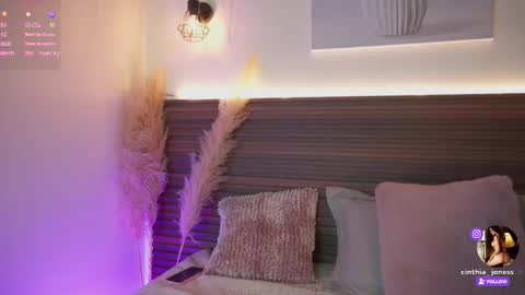 Snapshot of cinthia_jones2 chatting on 01-06-26, 06:50 Cinthia online show from 01-06-26, 06:50