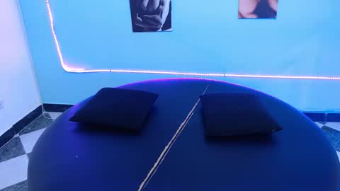 Cinthya online show from 02-20-26, 06:41