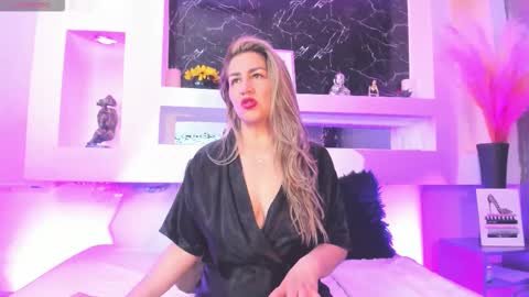 Cinthya  online show from 02-24-26, 12:36