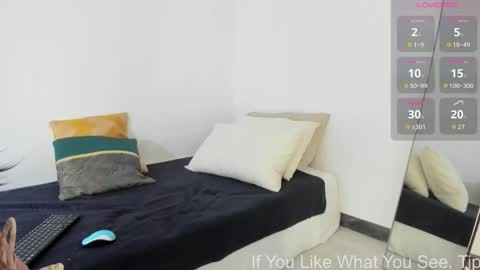 Snapshot of circejuno1 chatting on 12-14-25, 10:58 Carol online show from 12-14-25, 10:58