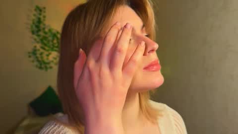 Snapshot of citruska chatting on 01-17-26, 04:22 karina online show from 01-17-26, 04:22