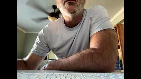 Cjd32 online show from 11-06-25, 09:48