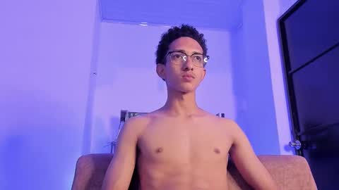 cj_davis1 online show from 11-20-25, 05:07