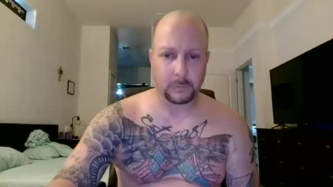 Snapshot of cjlaz1987 chatting on 06-28-26, 08:26 cjlaz1987 online show from 06-28-26, 08:26