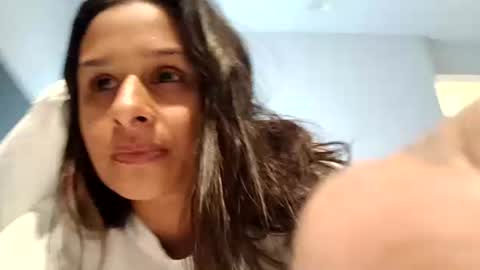 Snapshot of cjtovar90 chatting on 12-02-25, 05:02 Joann online show from 12-02-25, 05:02