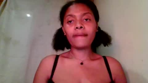 Snapshot of ckamilla45 chatting on 09-09-25, 06:18 ckamilla45 online show from 09-09-25, 06:18