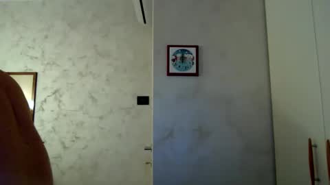 Snapshot of clacock chatting on 11-20-25, 10:59 clacock online show from 11-20-25, 10:59