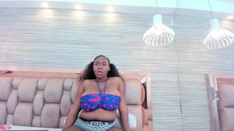 Snapshot of claire_bonny chatting on 11-29-25, 06:55 claire_bonny online show from 11-29-25, 06:55