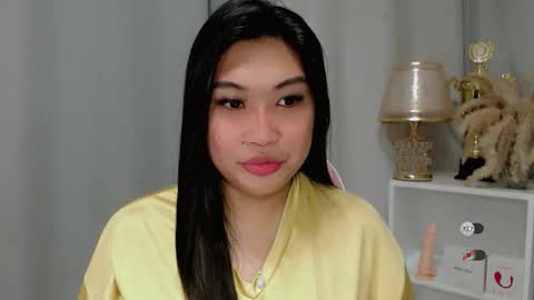 CLAIRE online show from 05-02-26, 03:11