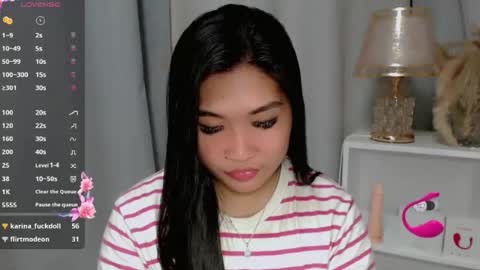 Snapshot of claire_wntr chatting on 06-12-26, 07:02 CLAIRE online show from 06-12-26, 07:02