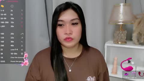 Snapshot of claire_wntr chatting on 06-14-26, 05:31 CLAIRE online show from 06-14-26, 05:31