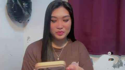 Snapshot of claire_wntr chatting on 06-15-26, 05:53 CLAIRE online show from 06-15-26, 05:53
