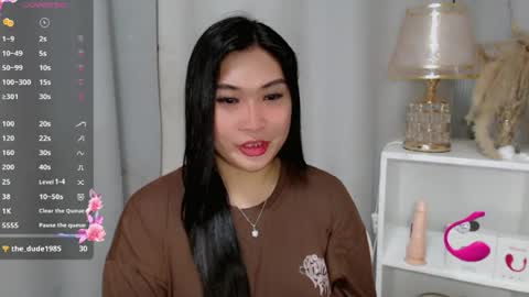 Snapshot of claire_wntr chatting on 06-27-26, 05:23 CLAIRE online show from 06-27-26, 05:23