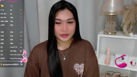 Snapshot of claire_wntr chatting on 06-27-26, 02:34 CLAIRE online show from 06-27-26, 02:34