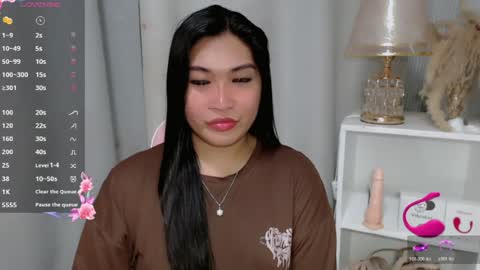Snapshot of claire_wntr chatting on 06-28-26, 05:08 CLAIRE online show from 06-28-26, 05:08