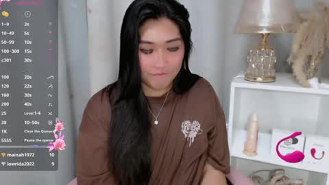 Snapshot of claire_wntr chatting on 07-02-26, 05:52 CLAIRE online show from 07-02-26, 05:52