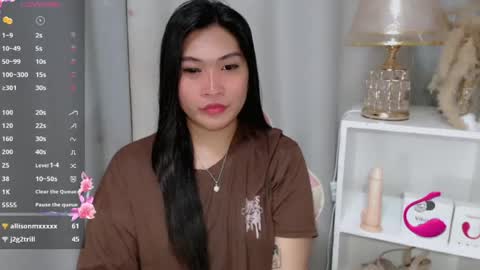 Snapshot of claire_wntr chatting on 07-04-26, 06:14 CLAIRE online show from 07-04-26, 06:14