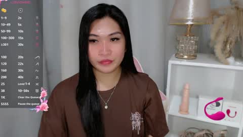 Snapshot of claire_wntr chatting on 07-10-26, 05:56 CLAIRE online show from 07-10-26, 05:56