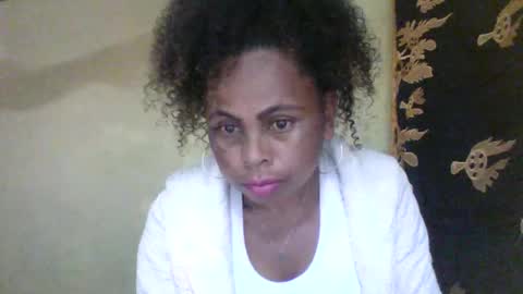 Snapshot of clairette9794 chatting on 05-29-26, 06:17 clairette9794 online show from 05-29-26, 06:17