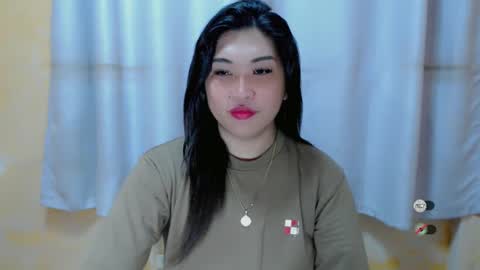 CLAIRE online show from 01-13-25, 05:23