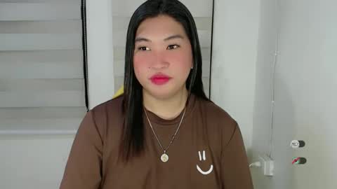 CLAIRE online show from 03-11-25, 05:27