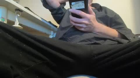 Snapshot of clamk454 chatting on 01-12-25, 07:11 clamk454 online show from 01-12-25, 07:11