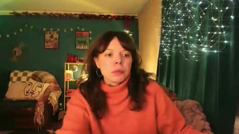 Clancy online show from 11-30-25, 06:34