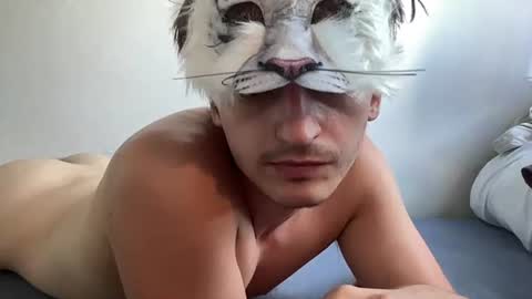 clapycat online show from 07-10-26, 01:14