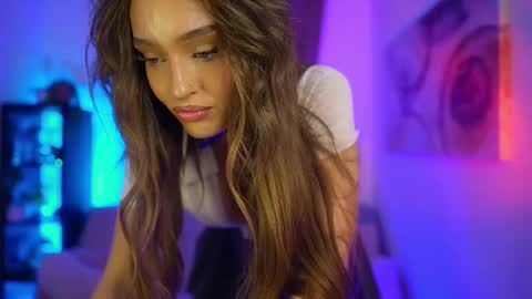 Snapshot of clara_smile chatting on 11-03-25, 07:37 Clara smile online show from 11-03-25, 07:37