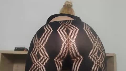 Snapshot of clarabbw77 chatting on 02-27-26, 09:04 Clara online show from 02-27-26, 09:04