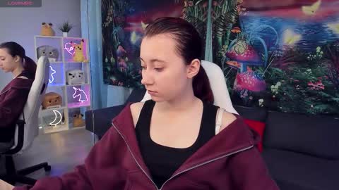 clarabenson online show from 09-23-25, 06:11