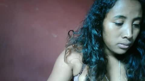 Snapshot of clarah0123 chatting on 05-19-26, 09:48 Clarah0123 online show from 05-19-26, 09:48