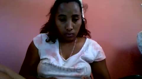 Snapshot of clarah0123 chatting on 06-10-26, 09:30 Clarah0123 online show from 06-10-26, 09:30