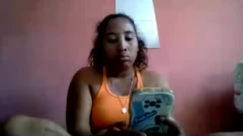 Snapshot of clarah0123 chatting on 06-12-26, 08:02 Clarah0123 online show from 06-12-26, 08:02