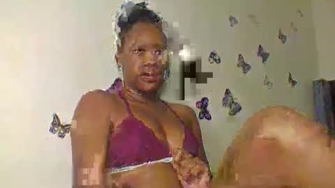 clara11 online show from 04-16-26, 09:26