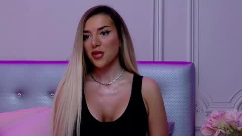 ClaraHazel online show from 03-05-25, 02:25